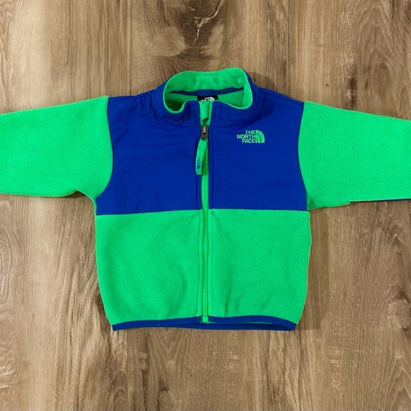 North face kids jacket - Picture 1 of 4